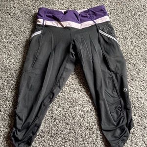 LULULEMON Women’s Run A Marathon Crop Size 4